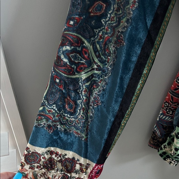 Melissa Blazer by the Italian Fashion Brand SFIZIO - Picture 6 of 9